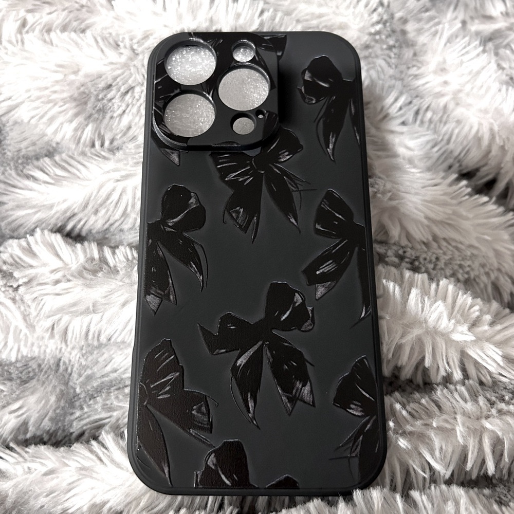 iPhone 16 Pro Bow Phone Case NEW